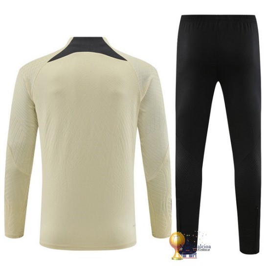Set Completo Sudadera Jugadores Formazione Bambino Paris Saint Germain 2023 2024 Giallo Nero