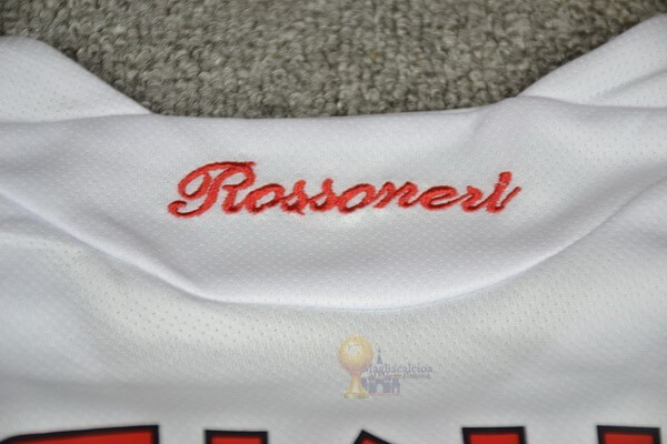 Calcio Maglie NO.32 Beckham Away Manica lunga AC Milan Retro 2008 2009 Bianco
