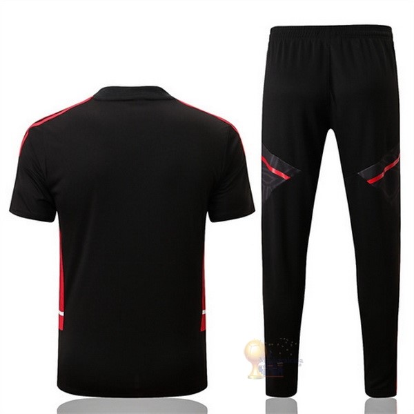 Calcio Maglie Formazione Set Completo Bayern München 2022 2023 Nero I Rosso