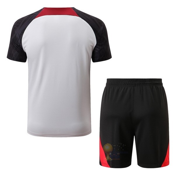 Calcio Maglie Formazione Set Completo Liverpool 2022 2023 Bianco Rosso Nero