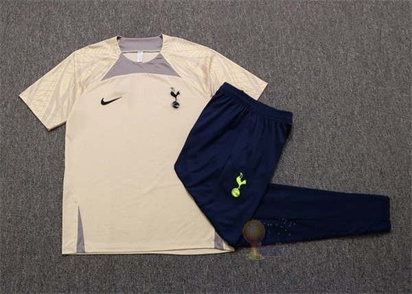 Calcio Maglie Formazione Set Completo Tottenham Hotspur 2022 2023 Giallo Nero