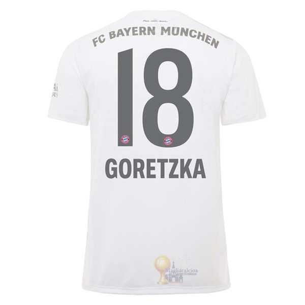 Calcio Maglie NO.18 GOroetzka Away Maglia Bayern München 2019 2020 Bianco