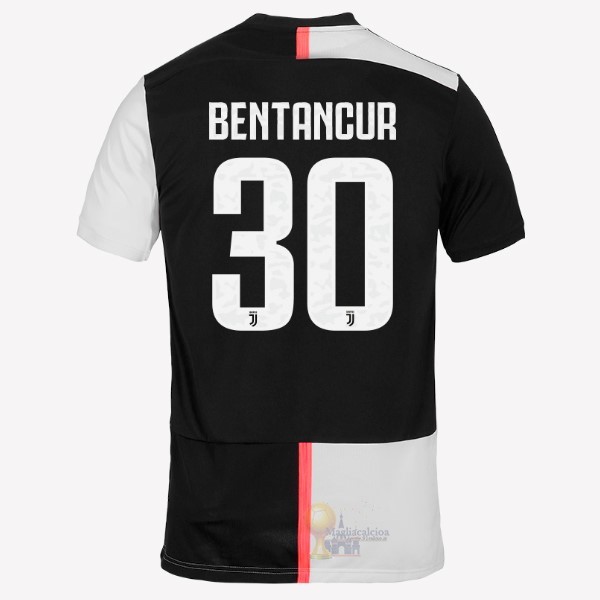 Calcio Maglie NO.30 Bentancur Home Maglia Juventus 2019 2020 Bianco Nero